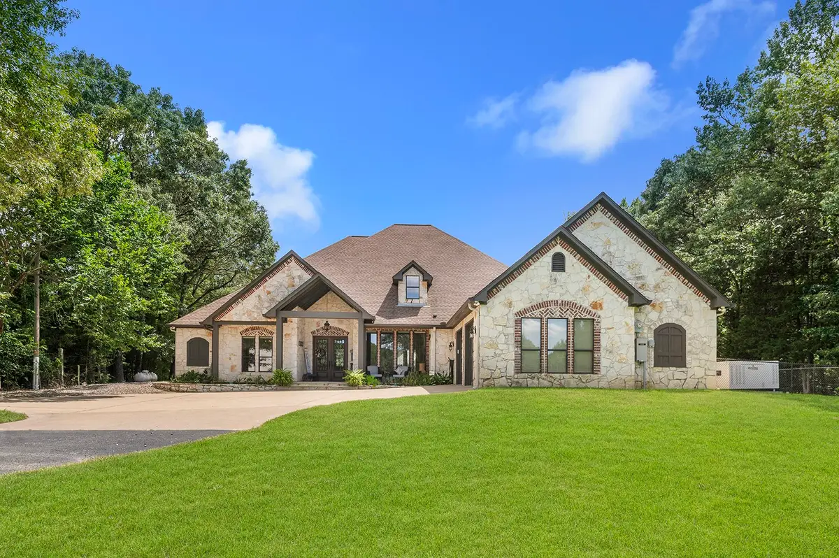 12075 St Hwy 31, Brownsboro, TX 75756 - #1