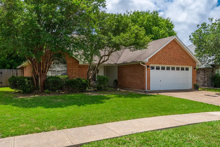5916 Hillglen Drive, Watauga, TX 76148 - #3