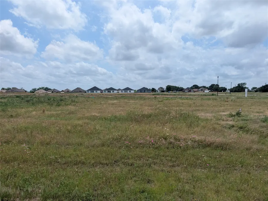 1050 Autumn Trail, Mabank, TX 75147 - #2