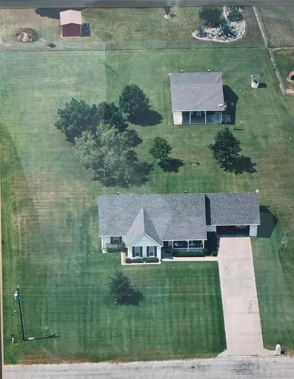 3708 Indian Creek Trail, Granbury, TX 76049