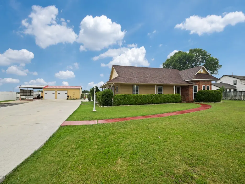 3087 Belz Road, Sanger, TX 76266 - #1