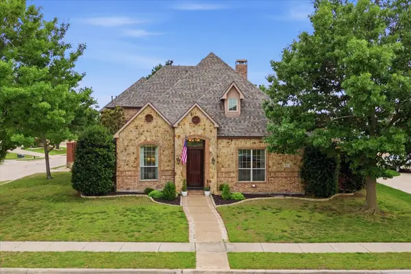 5832 Creek Crossing Lane, Sachse, TX 75048