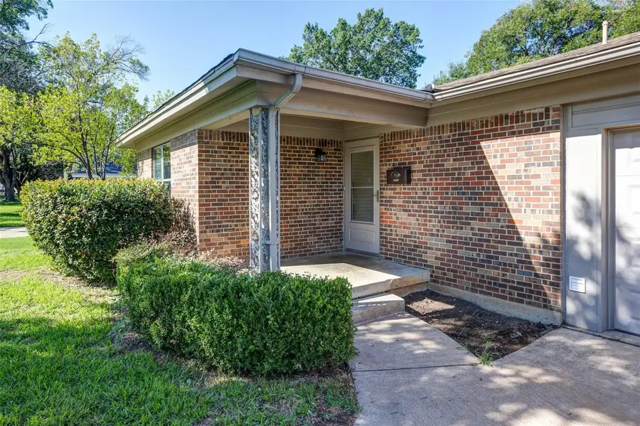 3712 Stadium Drive, Fort Worth, TX 76109 - #2