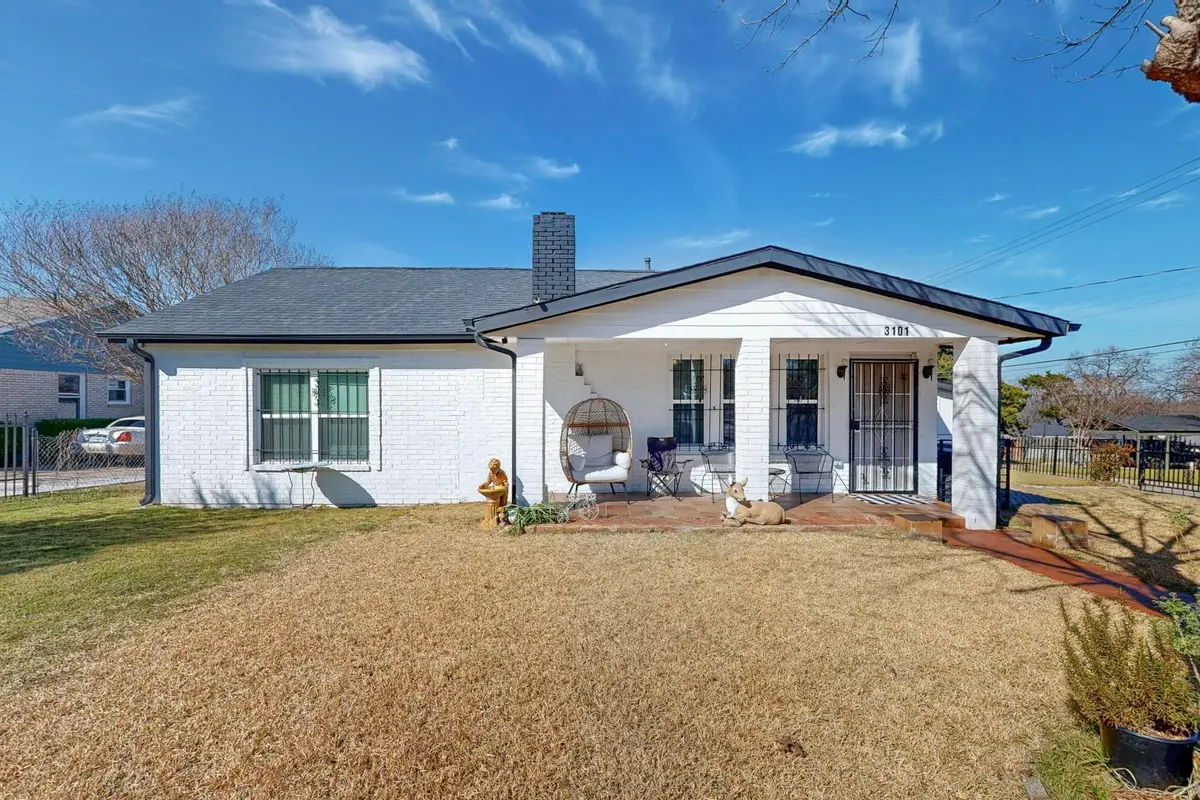 3101 Ouida Avenue, Dallas, TX 75211 - #1