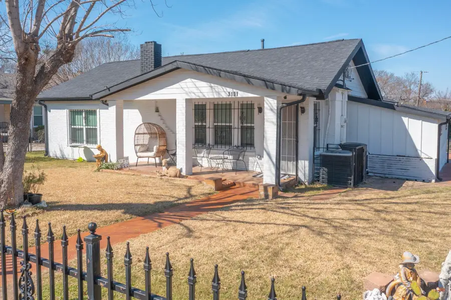 3101 Ouida Avenue, Dallas, TX 75211 - #2