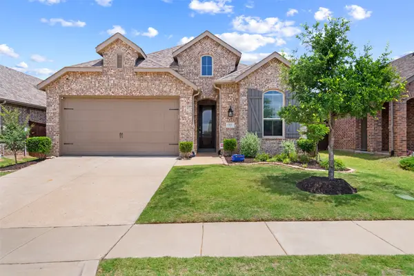 3528 Juniper Drive, Aubrey, TX 76227