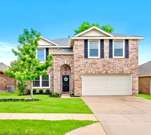 9836 Autumn Sage Drive, Fort Worth, TX 76108