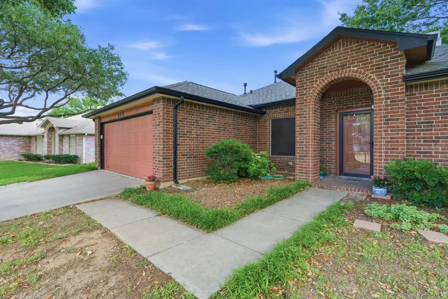 929 Hiawatha Lane, Saginaw, TX 76131 - #3