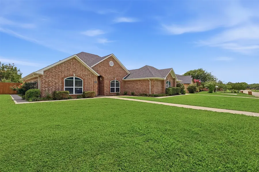 2502 Evelyn Road, Whitesboro, TX 76273 - #2
