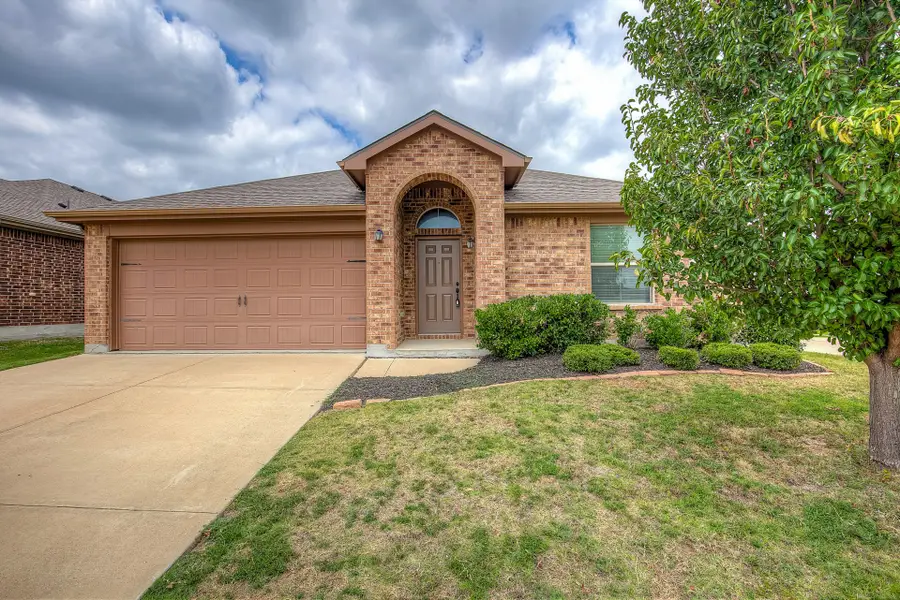 6300 Leaping Fawn Drive, Fort Worth, TX 76179 - #2