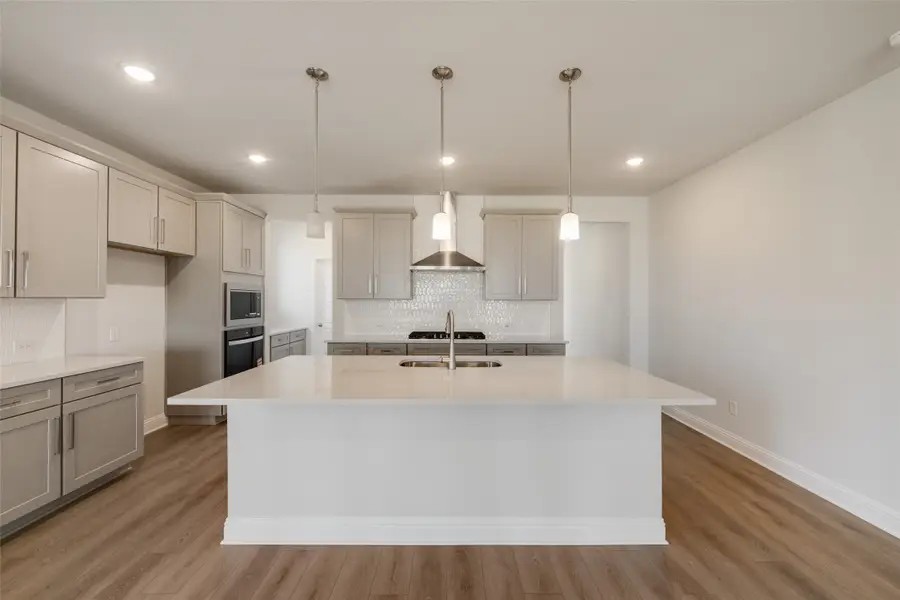 836 Turnbull Avenue, Justin Roanoke, TX 76247 - #2