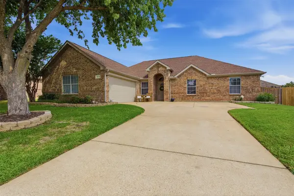 6413 Morning Dew Drive, Midlothian, TX 76065
