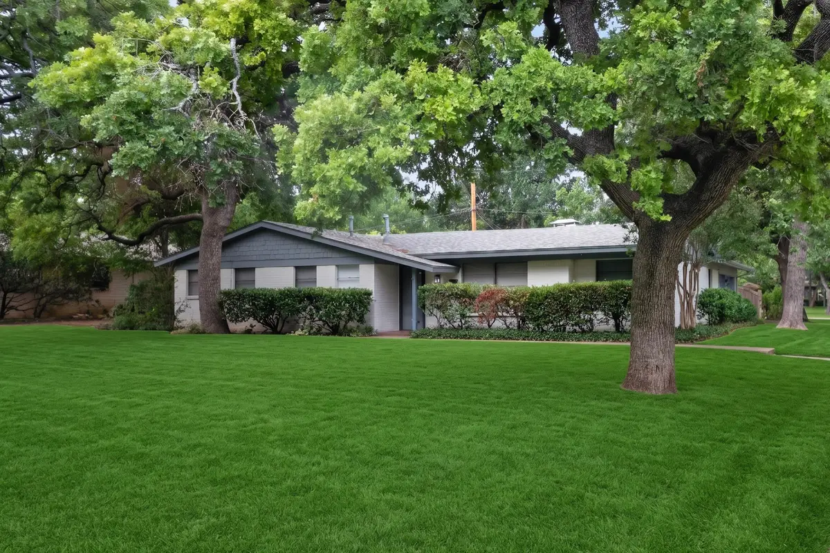 341 Arcadia Street, Hurst, TX 76053 - #1