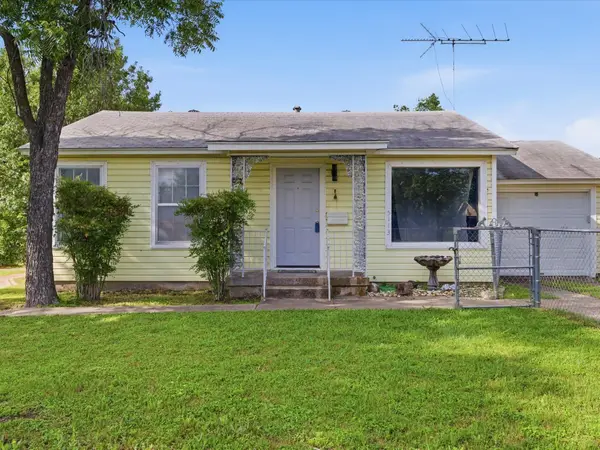 5113 Flagstone Drive, Sansom Park, TX 76114