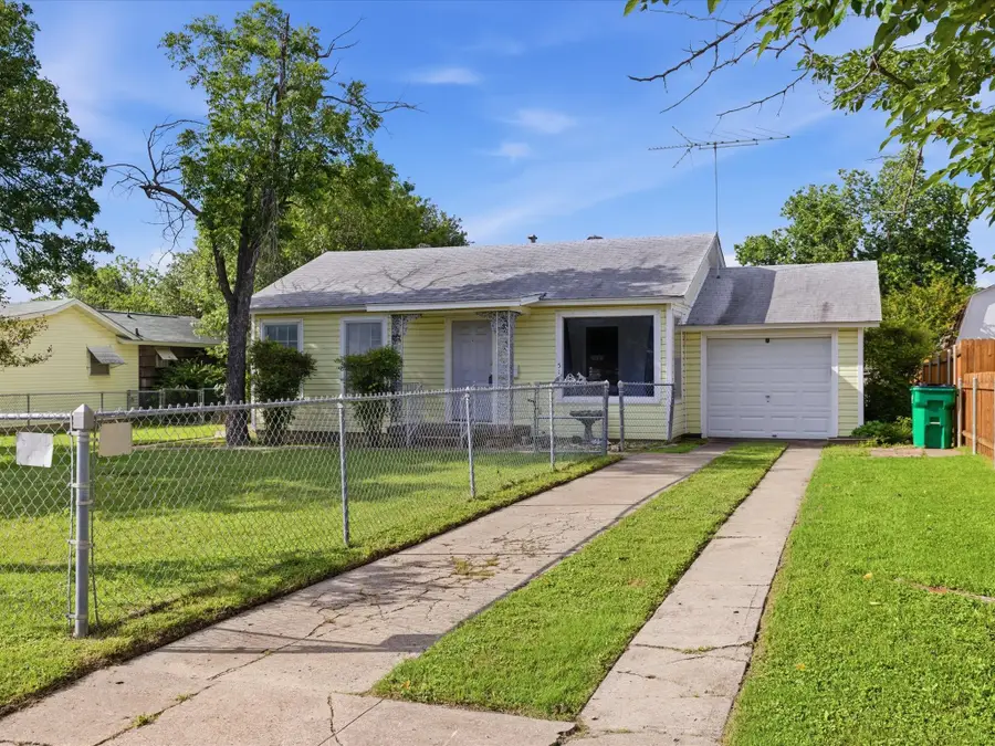 5113 Flagstone Drive, Sansom Park, TX 76114 - #2