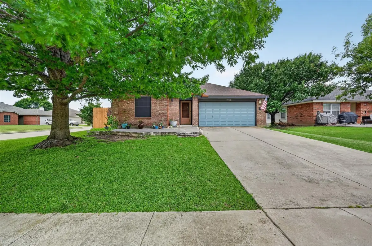 1001 Ridge Top Drive, Burleson, TX 76028 - #1