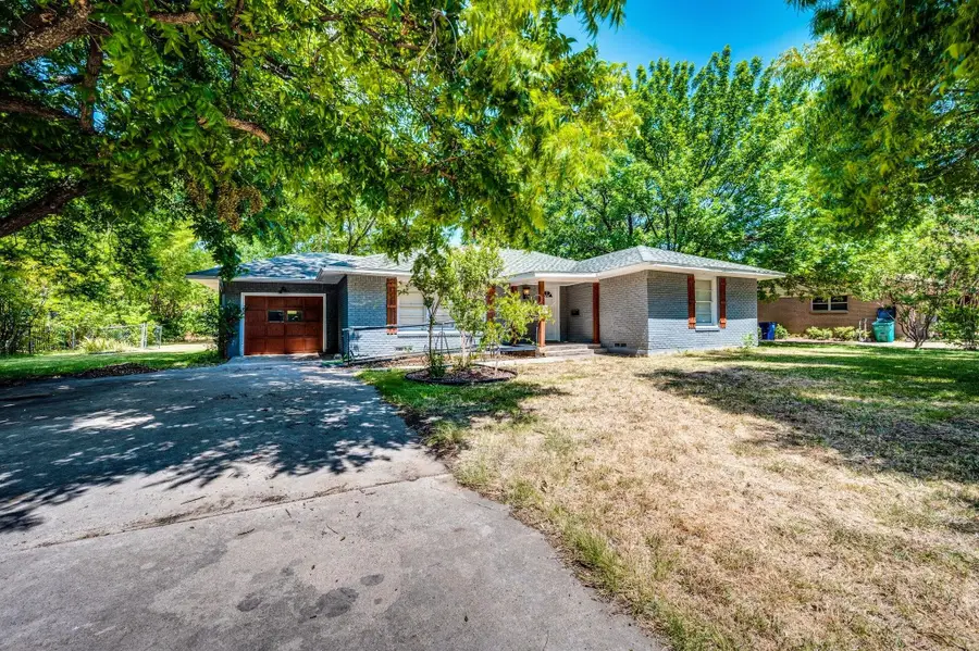 504 John Arden Drive, Waxahachie, TX 75165 - #2