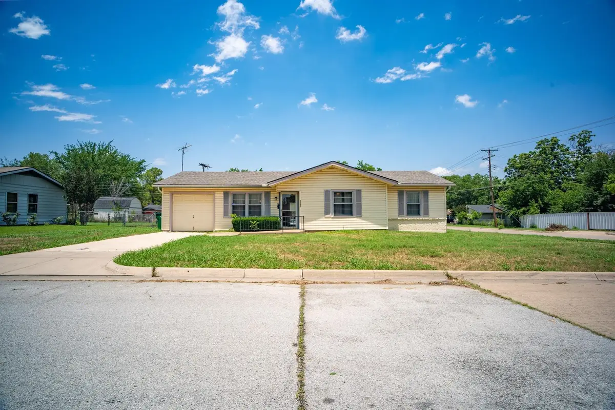 5245 Ira Street N, Haltom City, TX 76117 - #1