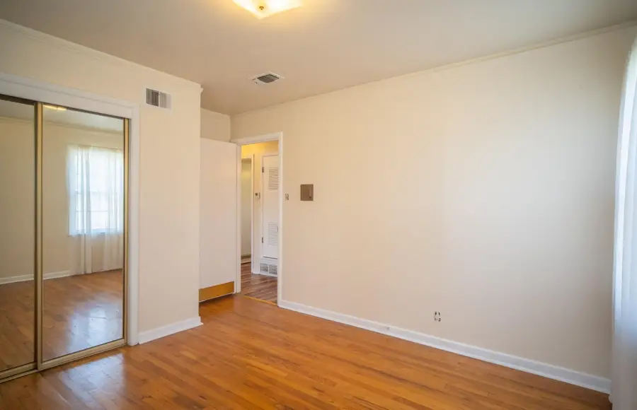 5245 Ira Street N, Haltom City, TX 76117 - #3