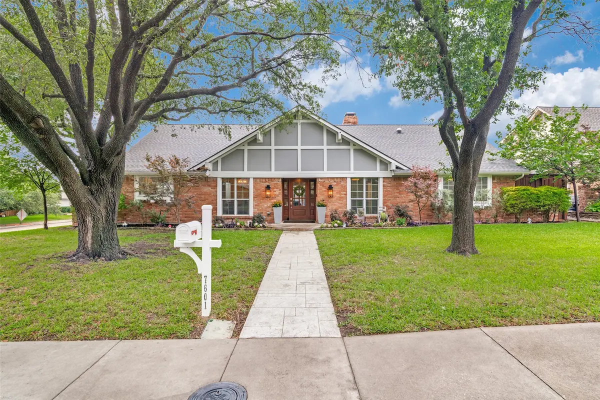 7601 Carta Valley Drive, Dallas, TX 75248 - #1