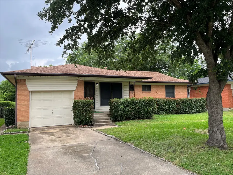 1731 Buena Vista Street, Mesquite, TX 75149 - #2