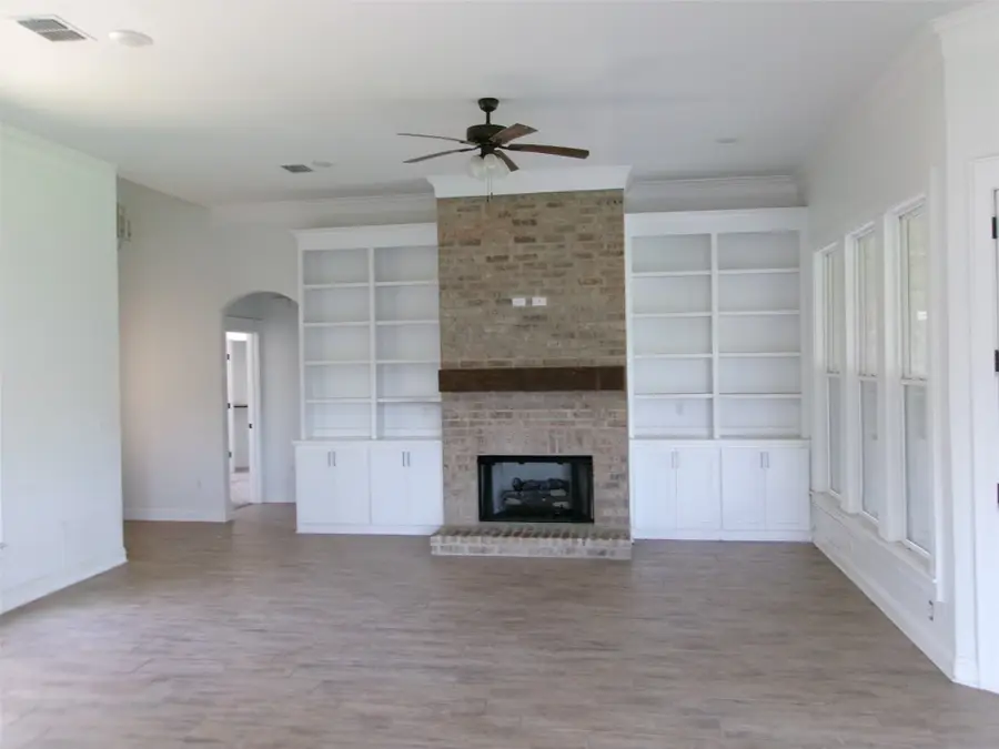 581 Newburyport Street, Shreveport, LA 71107 - #2