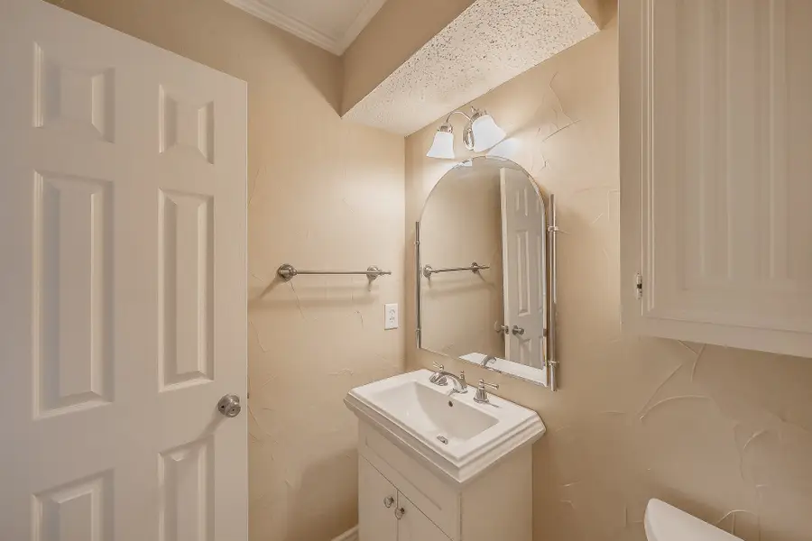 641 Park Lane, Highland Village, TX 75077 - #2