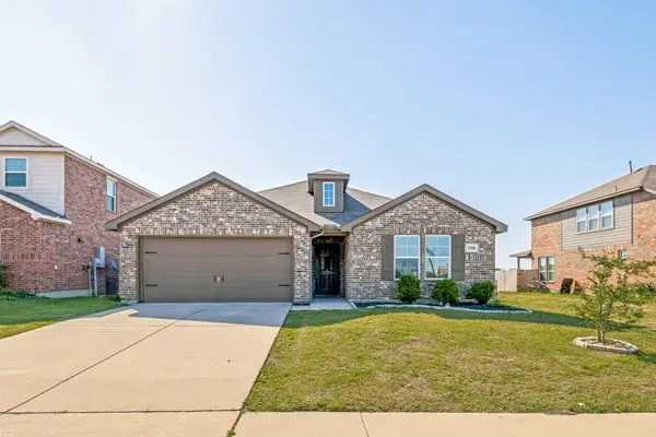 9200 Bald Cypress Street, Forney, TX 75126