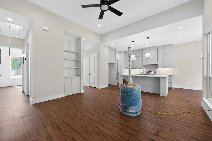 3711 Metropolitan Avenue, Dallas, TX 75210 - #3