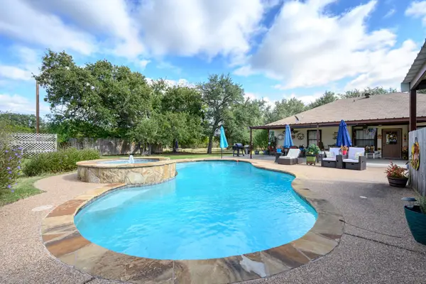 3402 Green Meadows Drive, Glen Rose, TX 76043