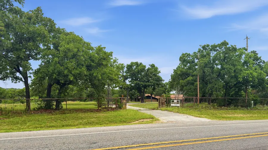 1665 Us Highway 380 E, Graham, TX 76450 - #3