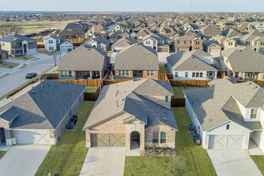 6229 Lassen Court, Aubrey, TX 76227 - #2