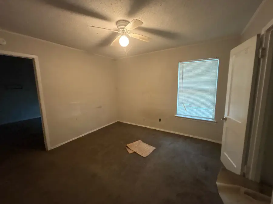 2934 Kirven Street, Dallas, TX 75227 - #3