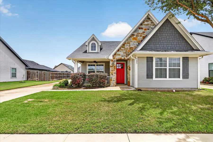 505 Heritage Trail, Burleson, TX 76028 - #2