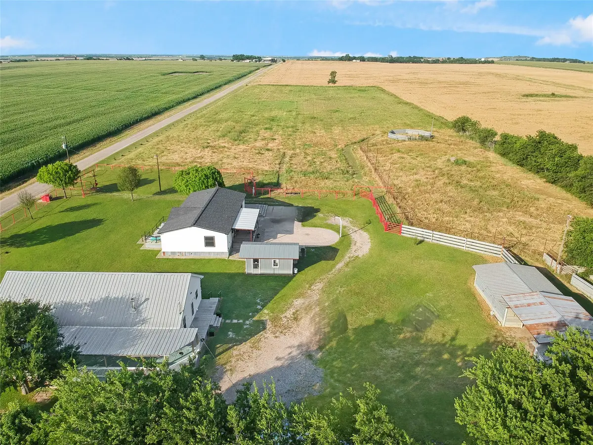 455 Hughes Cemetery Road, Italy, TX 76651 - #1
