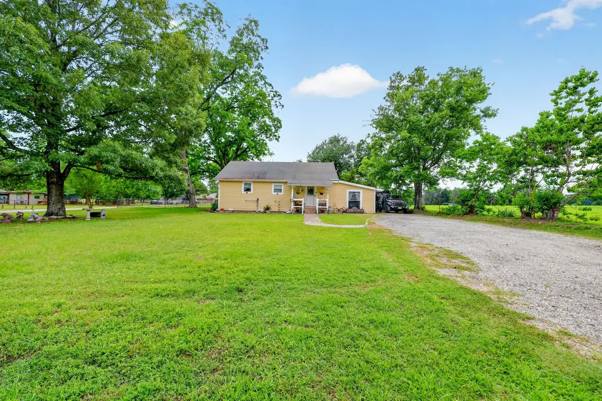 610 Crooked Creek Road, Edgewood, TX 75117 - #1