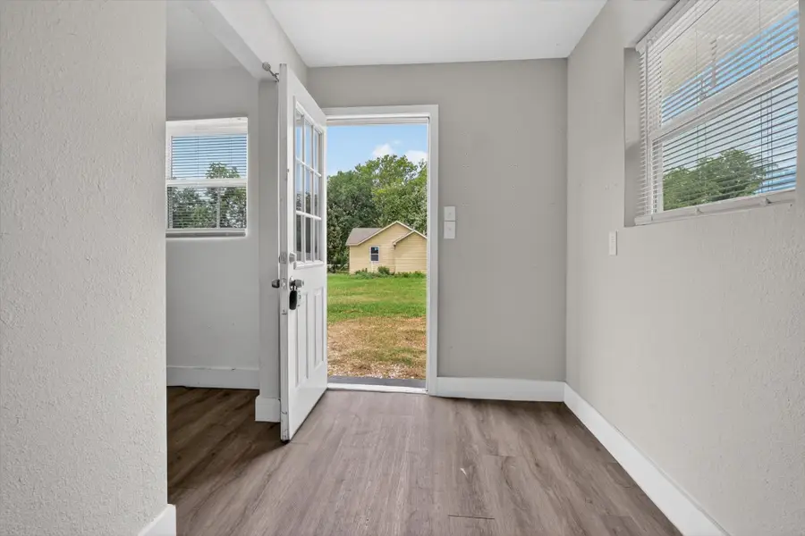 221 2nd Street, Wilmer, TX 75172 - #3