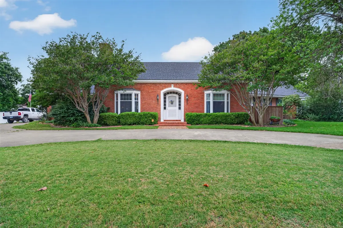 437 Craig Street, Hillsboro, TX 76645 - #1