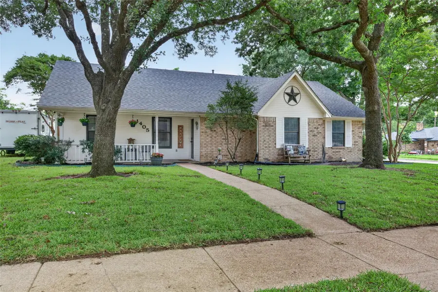 1405 Casa Linda Street, Ennis, TX 75119 - #3