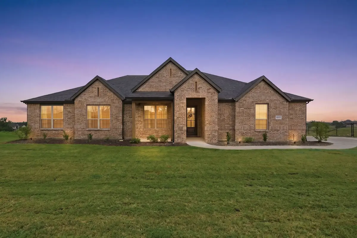 8800 Prather Road, Springtown, TX 76082 - #1