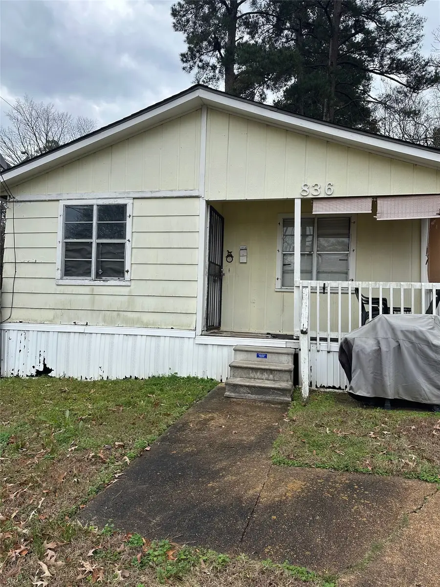 836 Wright Street, Shreveport, LA 71106 - #2