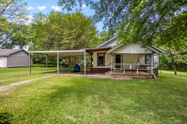 103 S Sun Camp Road, White Oak, TX 75693