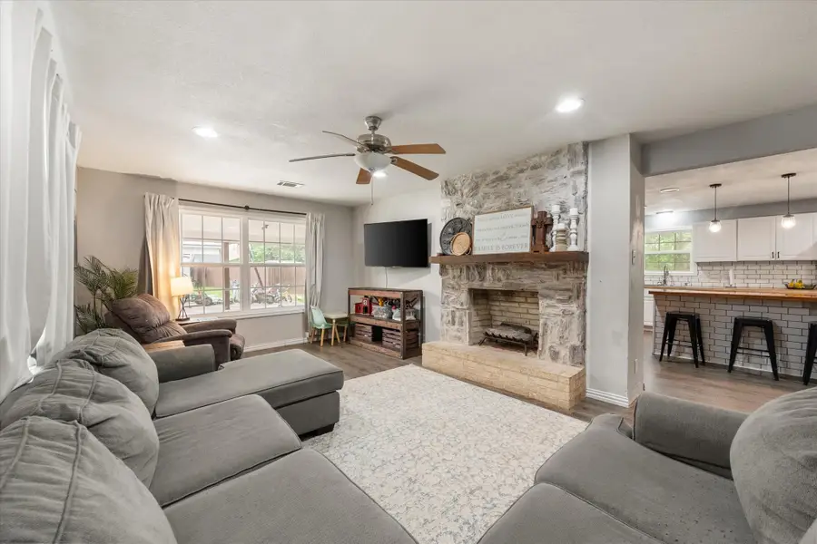 951 Faircrest Drive, Fairfield, TX 75840 - #3