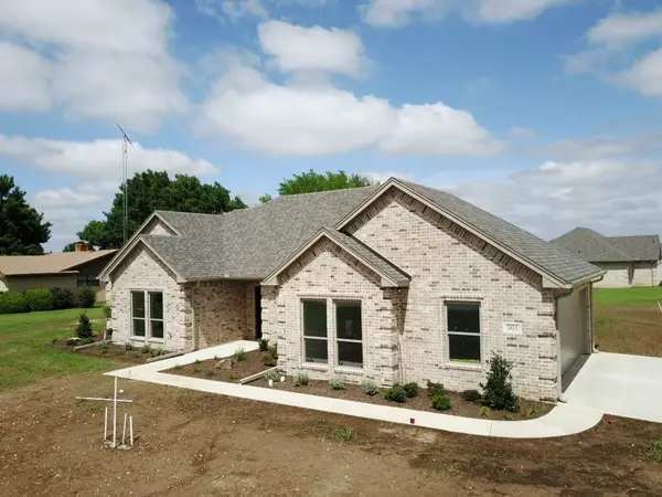 501 John Jr Drive, Lindsay, TX 76250