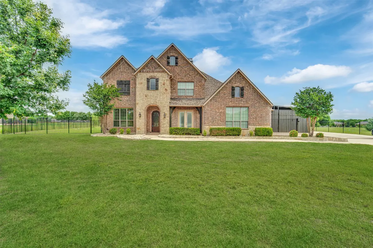2600 W Hendrix Avenue, Lucas, TX 75002 - #1