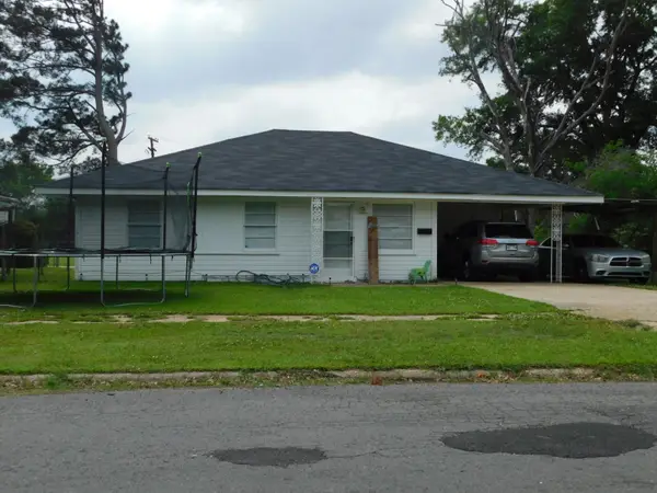 204 SE 3rd Street, Springhill, LA 71075