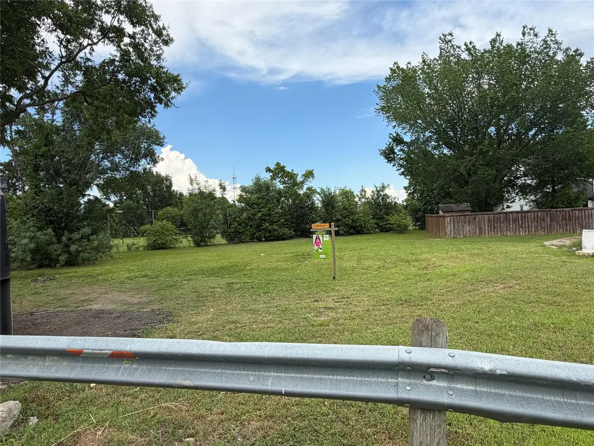 10333 Abraham Road, Dallas, TX 75227 - #1