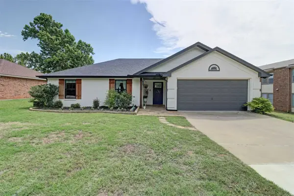 550 N Main Street, Joshua, TX 76058