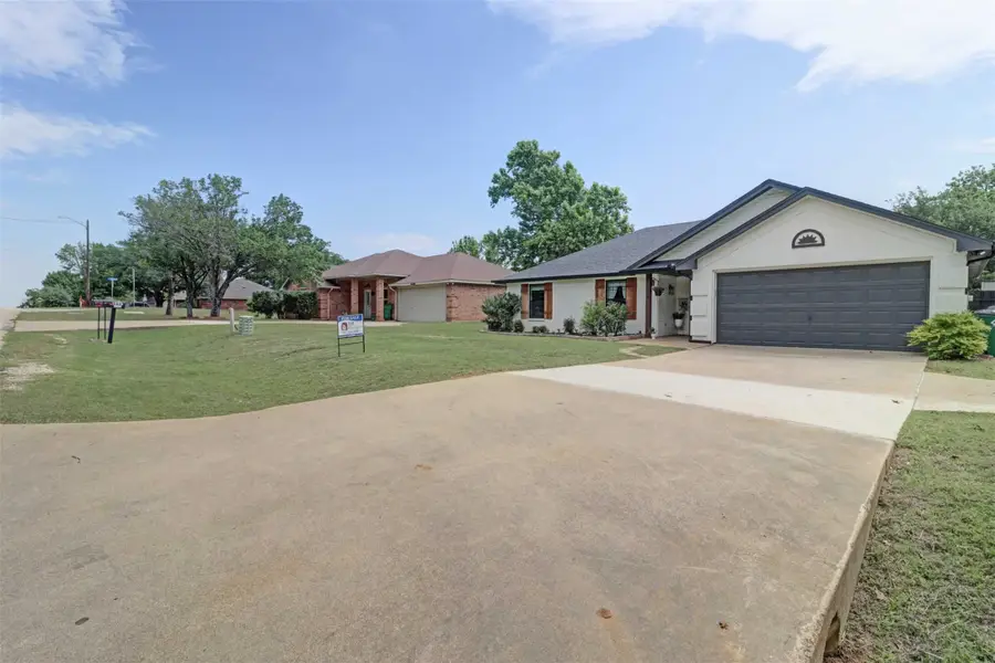 550 N Main Street, Joshua, TX 76058 - #2