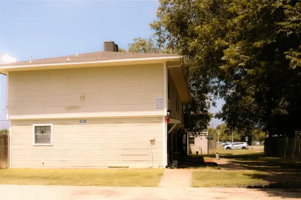 4926 Flamingo Road, Fort Worth, TX 76119